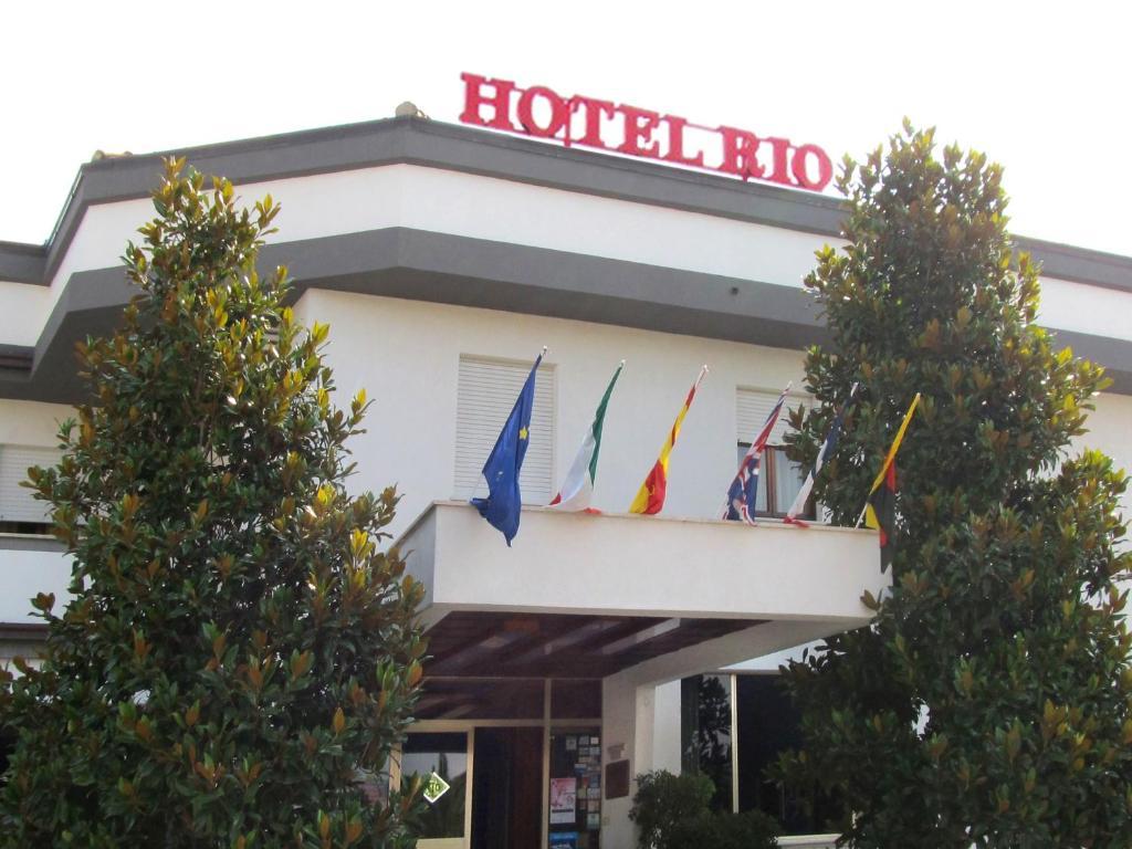 Hotel Rio Vasto Exterior photo
